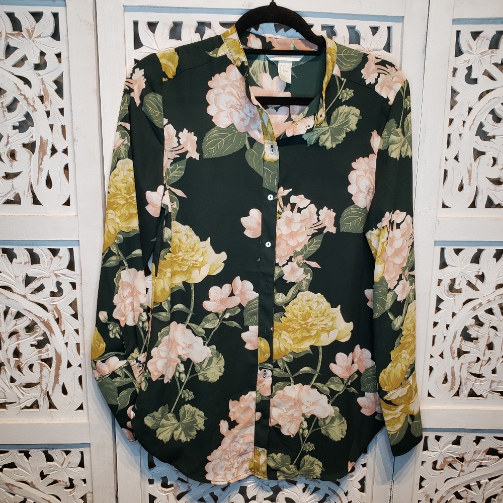 H&M Green Button Down Long Sleeve Floral Top Sz 6